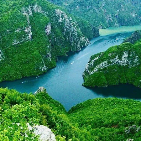 Komani Lake Valbona Thethi *